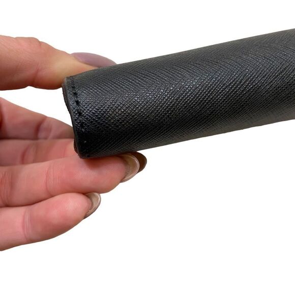 Michael Kors Black Leather Jet Set Travel Zip Around Wallet - Picture 9 of 14